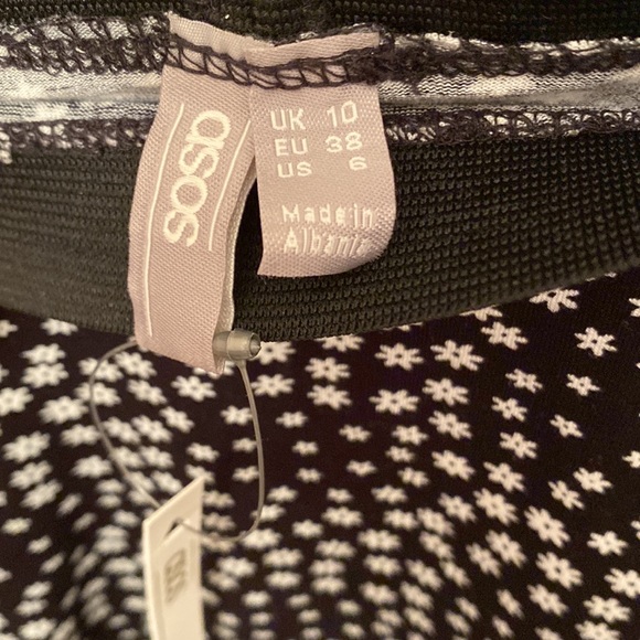 NWT Asos Flippy Mini Skirt - Picture 7 of 9